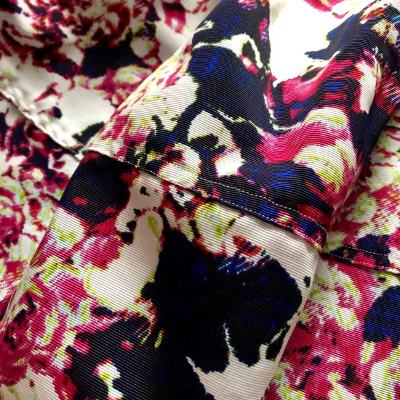 💥FUN💥 Express Colourful Skirt - Picture 2 of 5